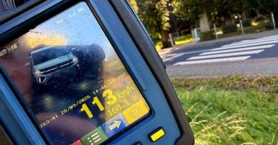 113 km/h w terenie zabudowanym. Stracił prawo jazdy
